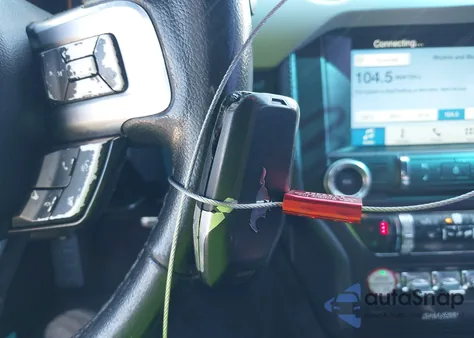 2016 Ford Mustang Ecoboost z USA, uszkodzony, nr VIN 1FA6P8TH4G5278327